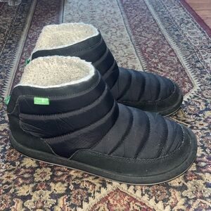 Sanuk Black Quilted Slip-On Shoes